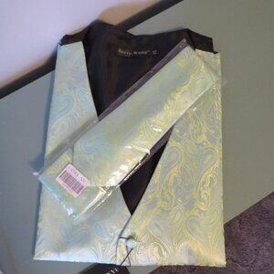 NWT Barry Wang 4 Piece Paisley Woven Silk Vest, Tie, Handkerchief & Cufflink Set